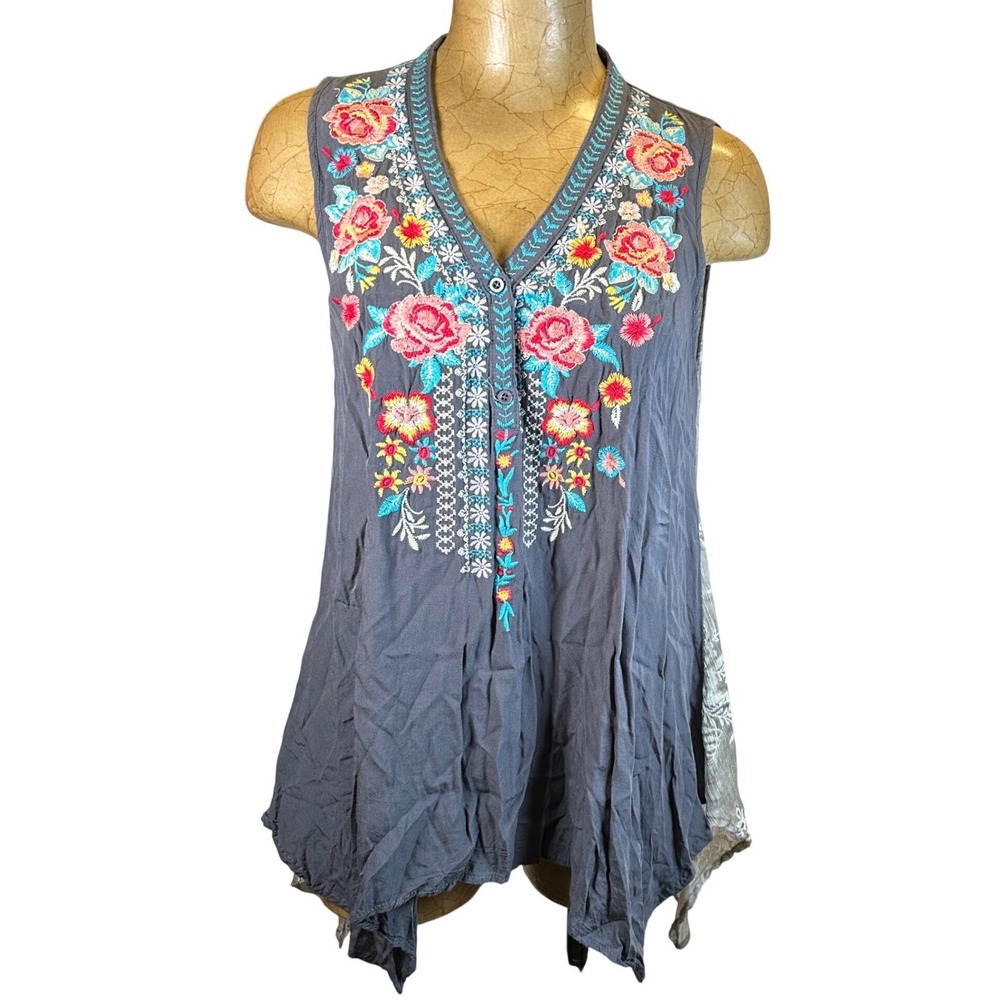 Andree by Unit Womens Gray Embroidered Floral Sleeveless Blouse M M13449